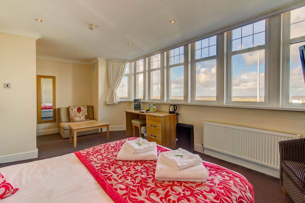 New Boston Guest Accommodation Fleetwood Exterior foto